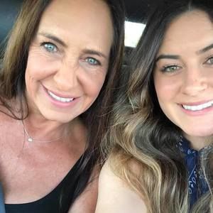 Meet your Posher, Sharon